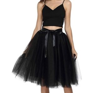 High waisted pleated skirt
